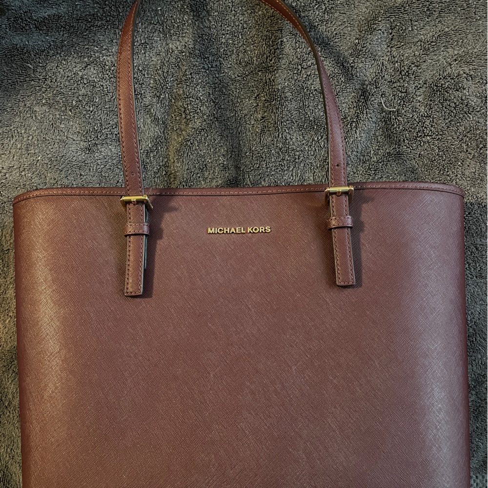 Michael Kors tote